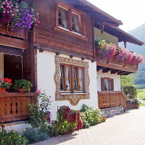 Mit Bergblick Privatunterkunft Inzell