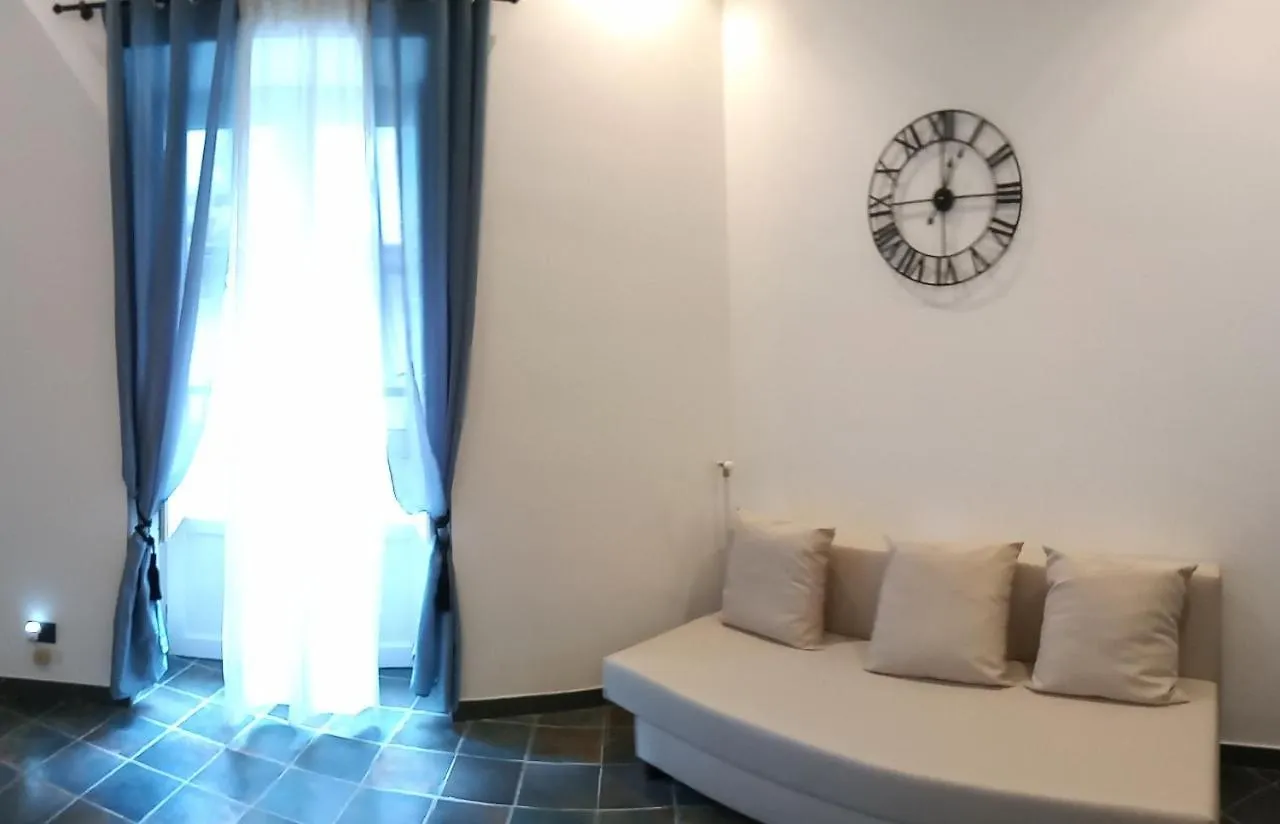 Apartment Ferienwohnung Locazione Breve In Pieno Centro 